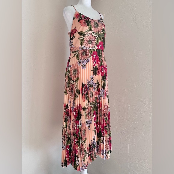 NWT Leith Coral and Pink Floral Midi Dress with Pleated Skirt M - Picture 2 of 15